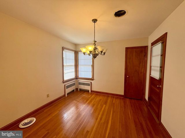 10916 ALLEN AVE, Hagerstown, MD 21740