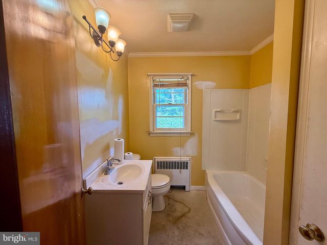 10916 ALLEN AVE, Hagerstown, MD 21740