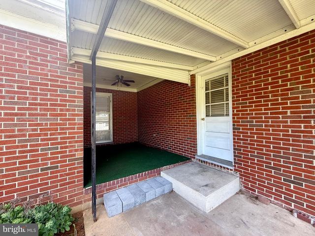 10916 ALLEN AVE, Hagerstown, MD 21740