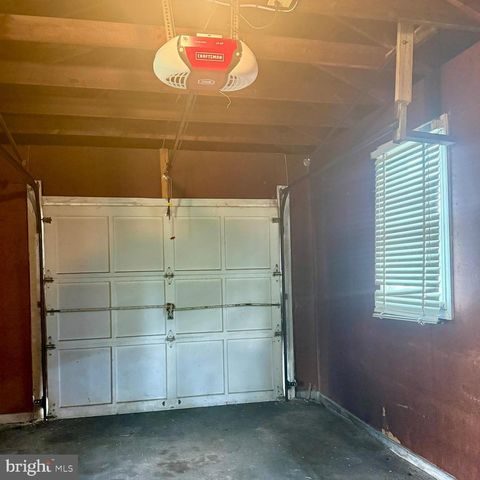 10916 ALLEN AVE, Hagerstown, MD 21740