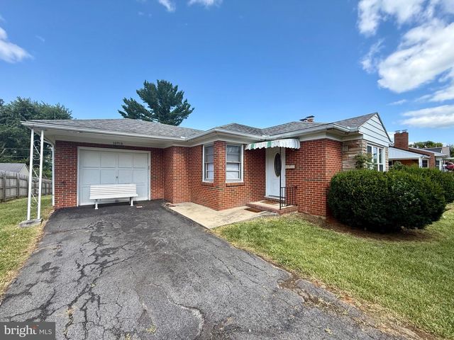 10916 ALLEN AVE, Hagerstown, MD 21740
