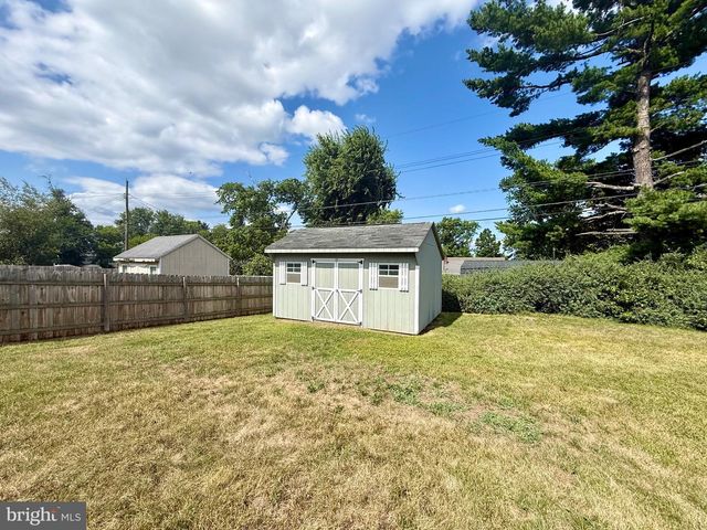 10916 ALLEN AVE, Hagerstown, MD 21740