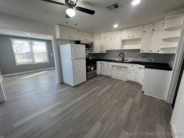 909 N 6th Street, Mcalester, OK 74501