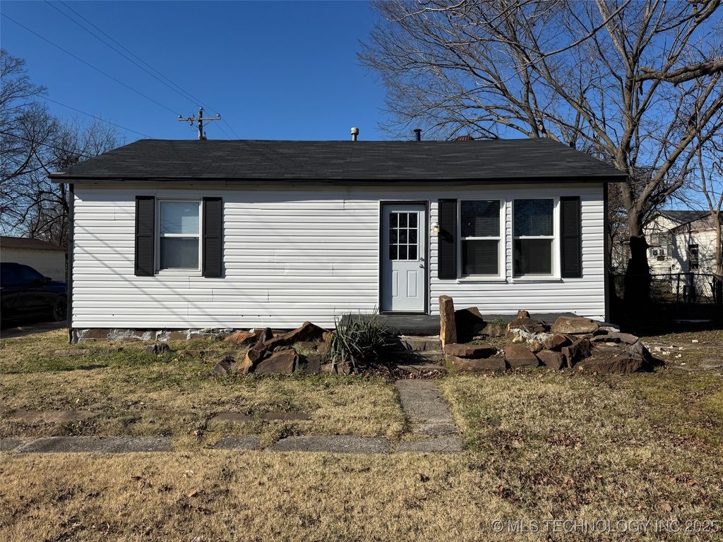 909 N 6th Street, Mcalester, OK 74501