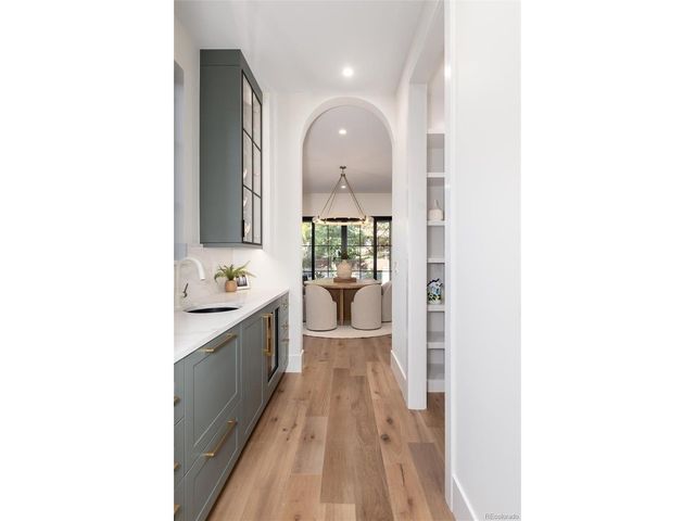 353 S Gilpin St, Denver, CO 80209