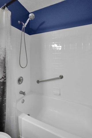 652 Academy Drive, Galloway, OH 43119