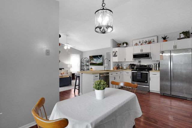 652 Academy Drive, Galloway, OH 43119