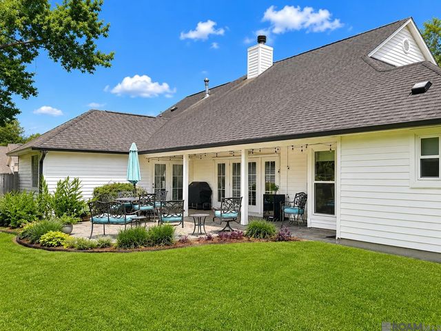 15246 Woodmoss Dr, Baton Rouge, LA 70816