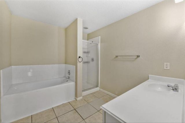 2106 Tomlinson Trail Drive, Houston, TX 77067