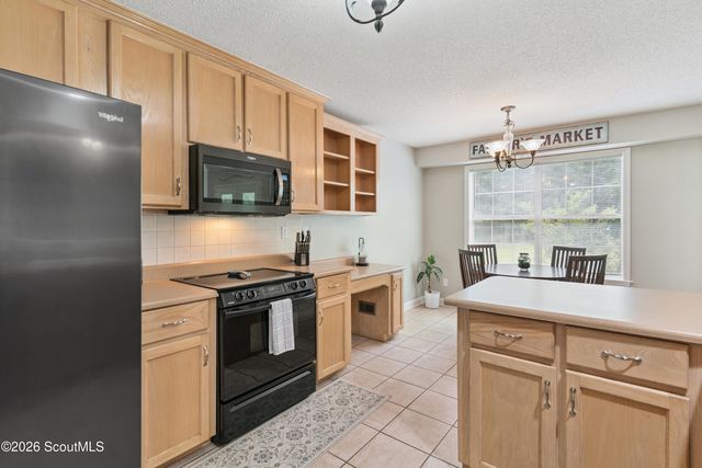 328 Brentwood Circle, Brunswick, GA 31523