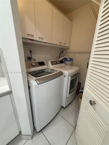 9273 Collins Ave 503, Surfside, FL 33154