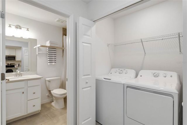 5664 PALMER CIRCLE 102, Bradenton, FL 34211