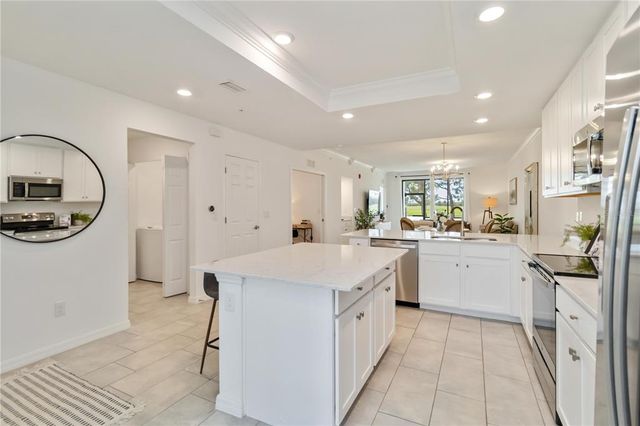 5664 PALMER CIRCLE 102, Bradenton, FL 34211