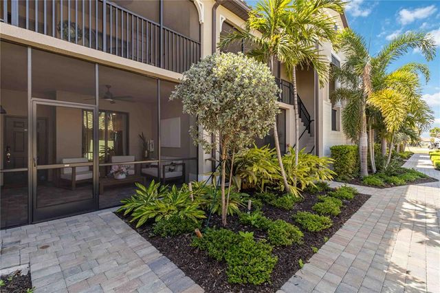 5664 PALMER CIRCLE 102, Bradenton, FL 34211