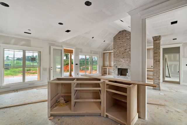 101 Micawber Loop, Hattiesburg, MS 39402
