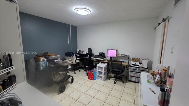1710 NE 191st Street 1033, Miami, FL 33179