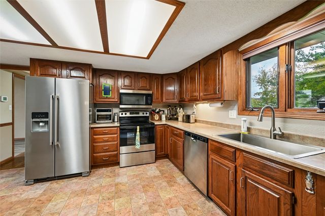 3485 Royal Avenue, Marion, IA 52302