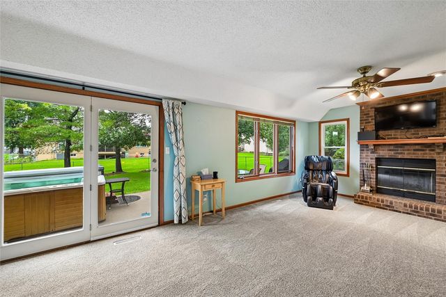 3485 Royal Avenue, Marion, IA 52302