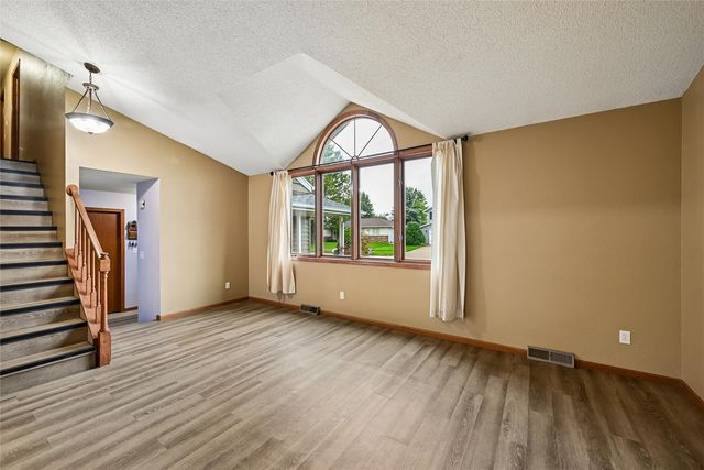 3485 Royal Avenue, Marion, IA 52302