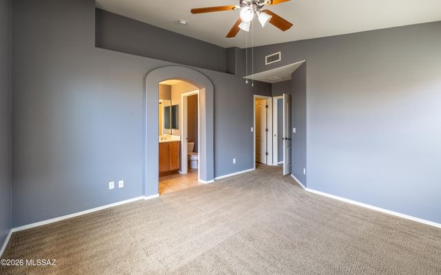 10571 E Carolina Willow Lane, Tucson, AZ 85747