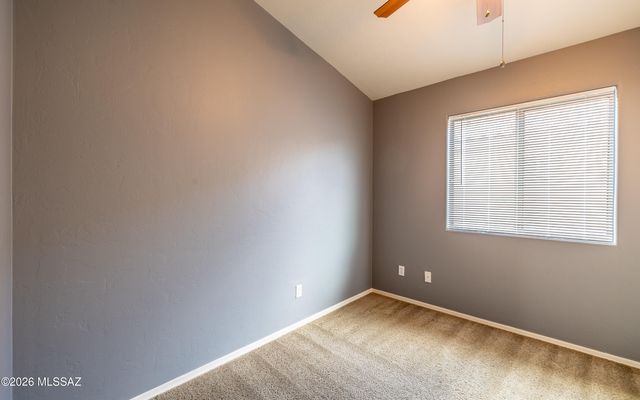 10571 E Carolina Willow Lane, Tucson, AZ 85747