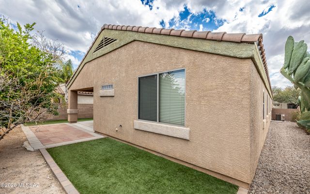 10571 E Carolina Willow Lane, Tucson, AZ 85747