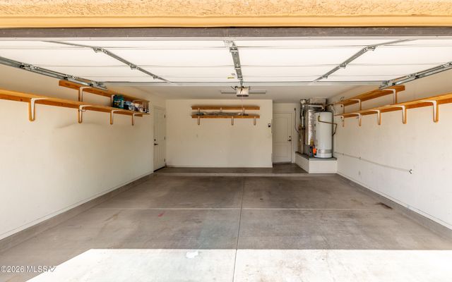 10571 E Carolina Willow Lane, Tucson, AZ 85747