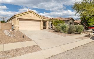 10571 E Carolina Willow Lane, Tucson, AZ 85747