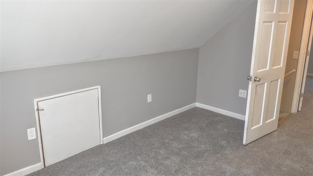 25906 Currier Street, Dearborn Heights, MI 48125