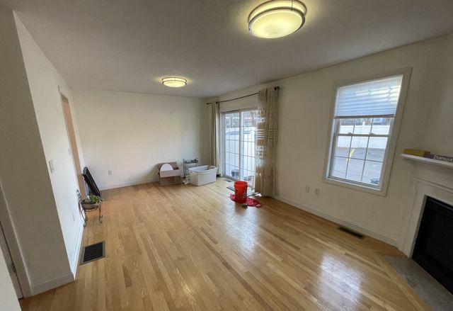 19 Saybrook St 19, Boston, MA 02135