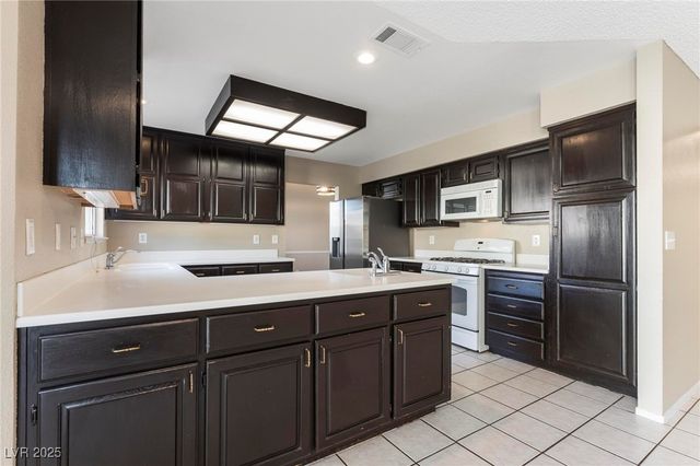 1808 Adonis Avenue, Henderson, NV 89074