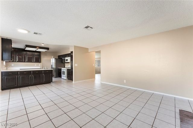 1808 Adonis Avenue, Henderson, NV 89074