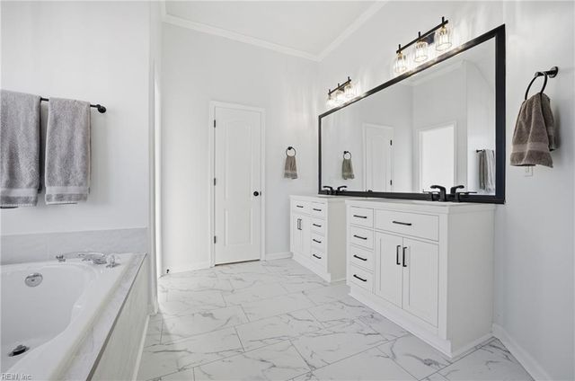 4421 Bear TRL, Virginia Beach, VA 23456