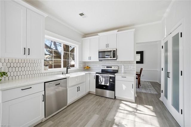 4421 Bear TRL, Virginia Beach, VA 23456