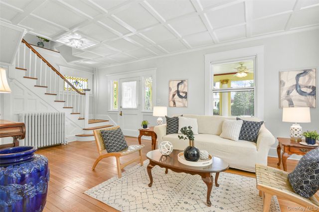 210 Beach Avenue, Mamaroneck, NY 10543