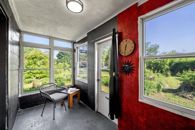 2861 Crystal Drive, Ann Arbor, MI 48108