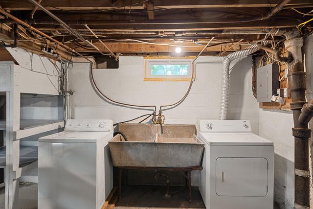 2861 Crystal Drive, Ann Arbor, MI 48108