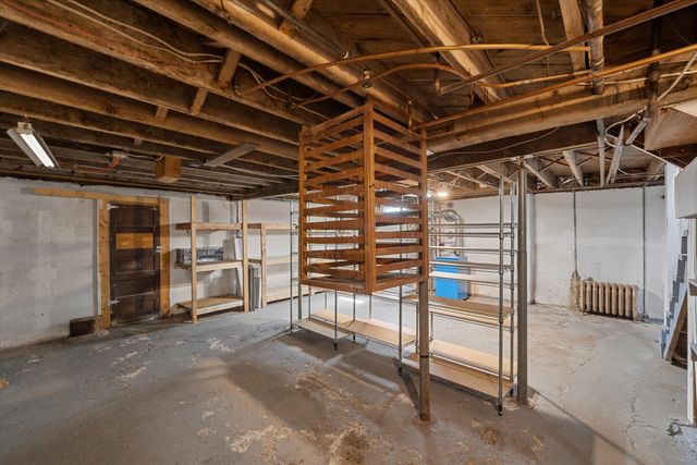 2861 Crystal Drive, Ann Arbor, MI 48108