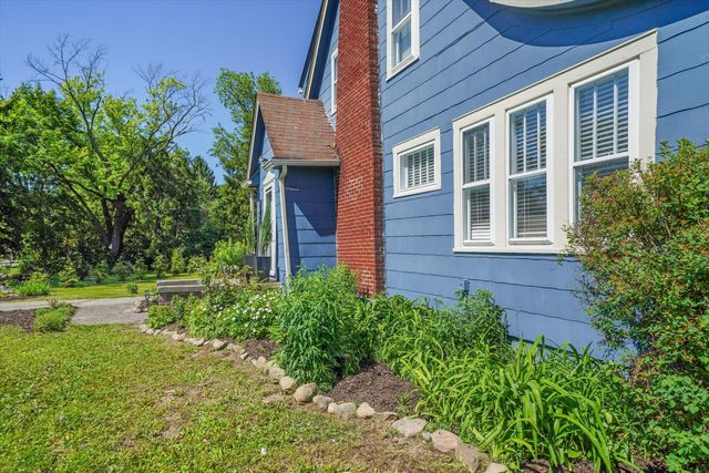 2861 Crystal Drive, Ann Arbor, MI 48108