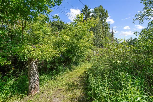 2861 Crystal Drive, Ann Arbor, MI 48108