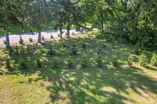 2861 Crystal Drive, Ann Arbor, MI 48108