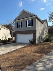 3956 Treebranch Circle, Mount Pleasant, SC 29429