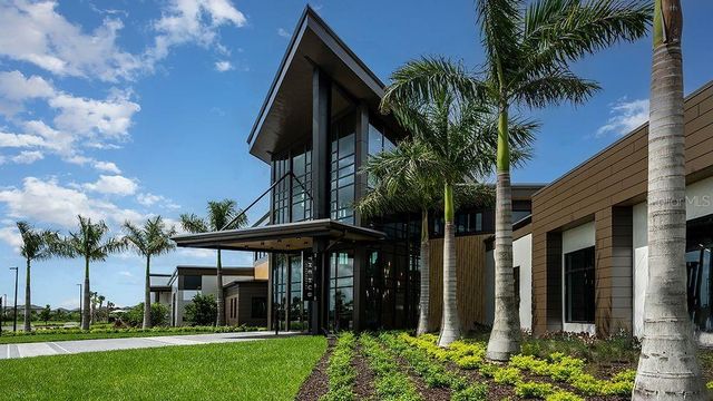 8568 SNOWFALL STREET, Sarasota, FL 34241