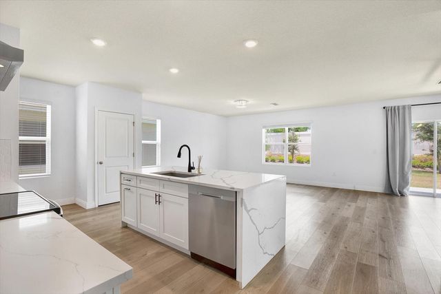 16522 SECRET MEADOW DRIVE, Odessa, FL 33556