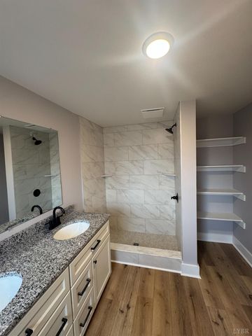 137 Ridgeview Lane, Madison Heights, VA 24572