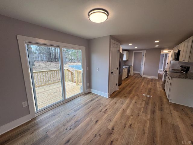 137 Ridgeview Lane, Madison Heights, VA 24572