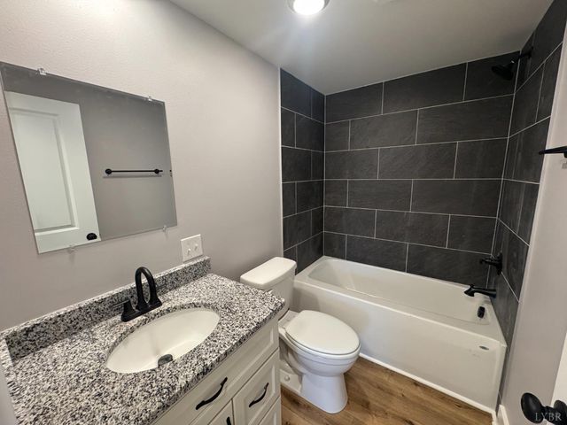 137 Ridgeview Lane, Madison Heights, VA 24572