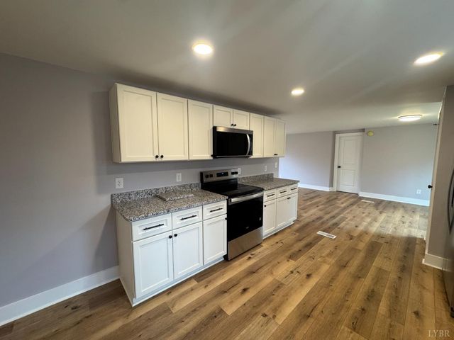 137 Ridgeview Lane, Madison Heights, VA 24572