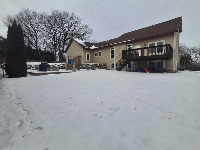 5433 Lacy Road, Fitchburg, WI 53711