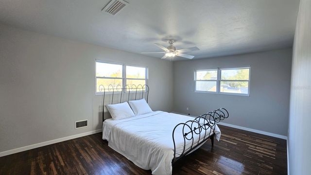 1416 83RD AVENUE N, St Petersburg, FL 33701